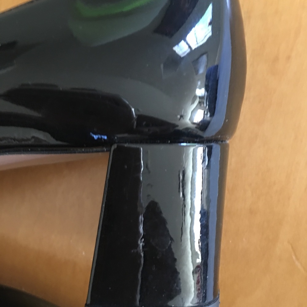 Authentic Prada - Picture 7 of 8
